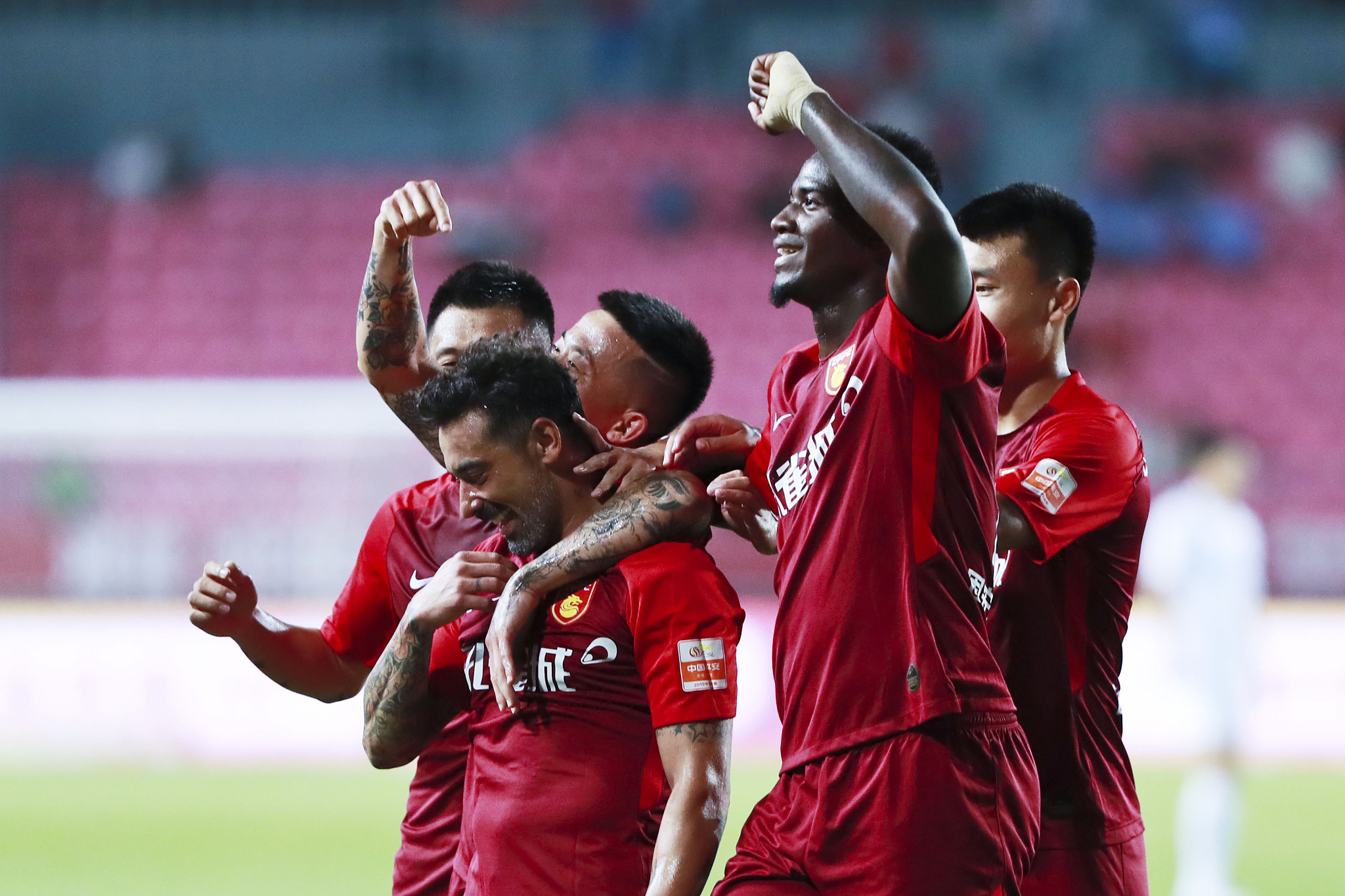 尖选手竞争 尖选手竞争