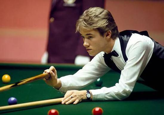 对阵由多位 对阵由多位