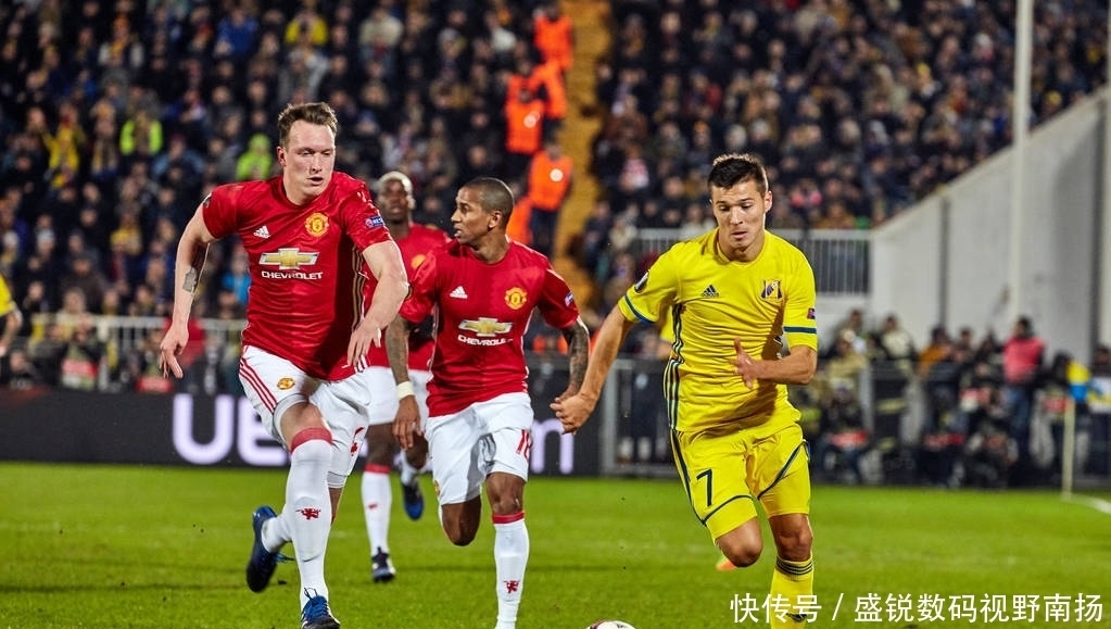 罗博特卡 罗博特卡